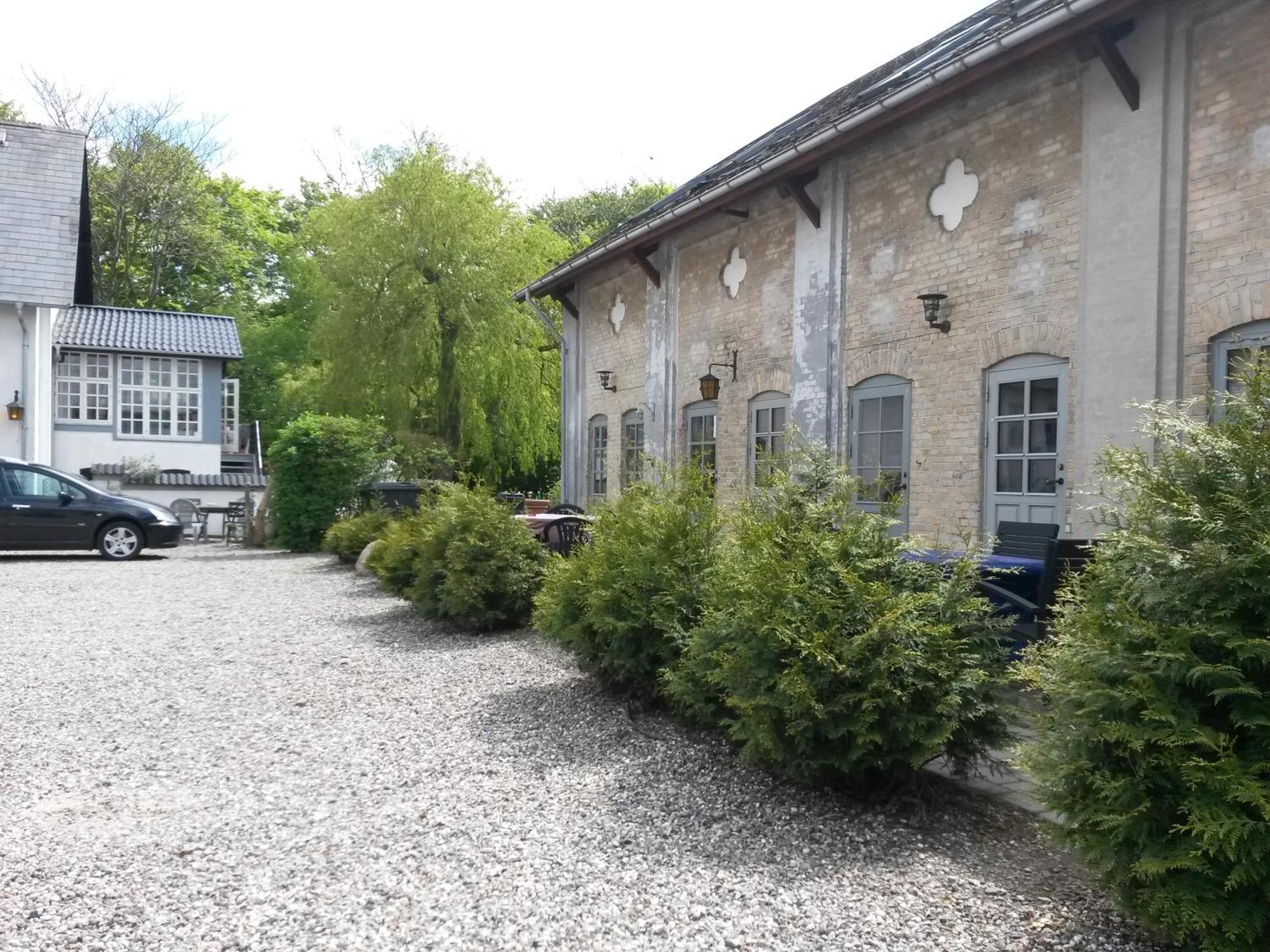 Skelstrupgaard Apartments Maribo Exterior photo